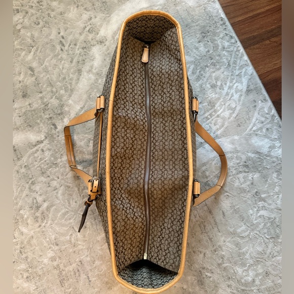 Huge coach tote bag Final price - Picture 6 of 7